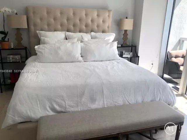 Квартира в аренду номер818 - фото 7131484