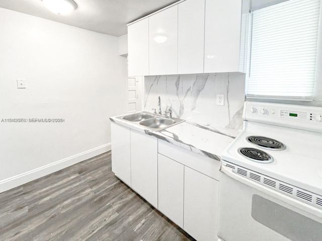 Дом в аренду по адресу 1022 22nd St - фото 7514034