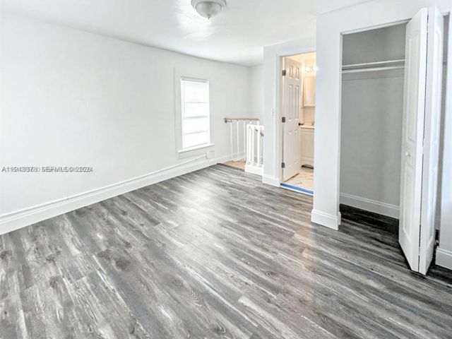 Дом в аренду по адресу 1022 22nd St - фото 7514041