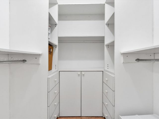 Продажа квартиры #1104 - фото 7096391