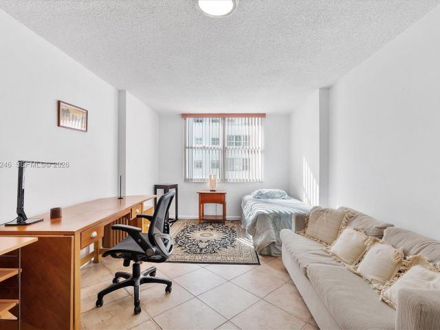 Продажа квартиры #1104 - фото 7096400