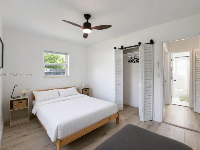 Продажа дома по адресу 1032 NW 11th Pl - фото 7436418