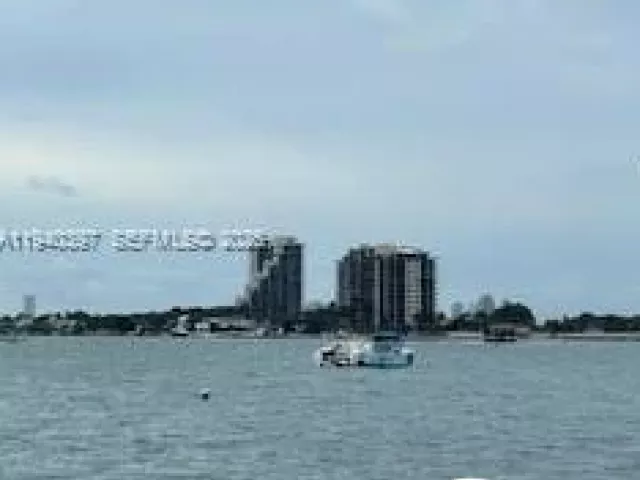 Продажа квартиры #1714 - фото 7093432