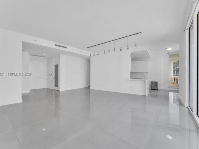 Продажа квартиры #3206 - фото 7091545