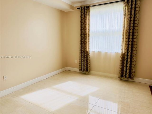 Продажа квартиры #3311 - фото 7121930