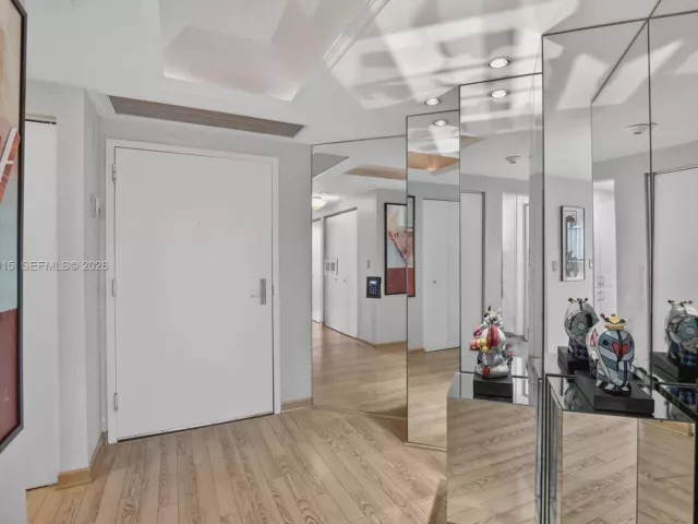 Продажа квартиры #502 - фото 7167448