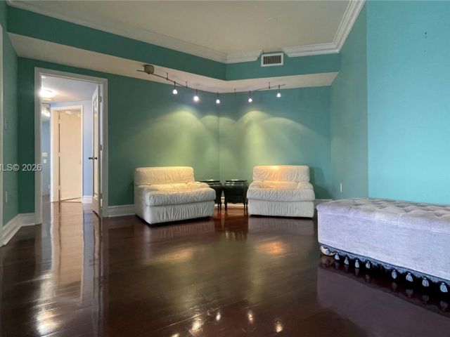 Продажа квартиры #1105 - фото 7427337