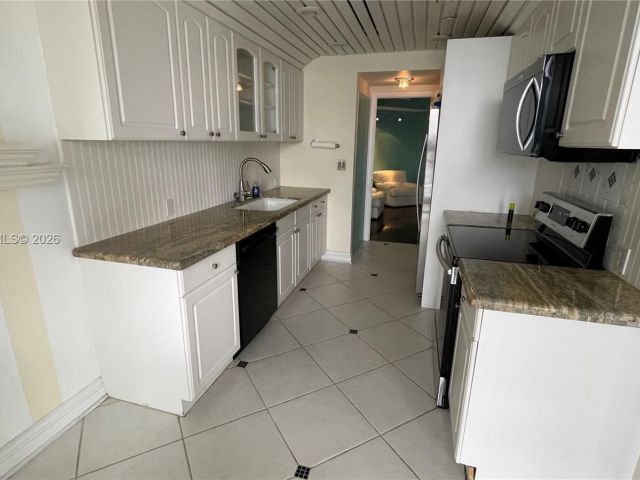 Продажа квартиры #1105 - фото 7427341