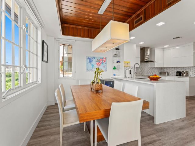 Продажа квартиры #7777 - фото 7096660