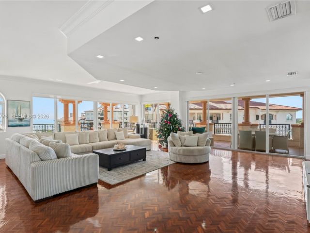 Продажа квартиры #7777 - фото 7096672