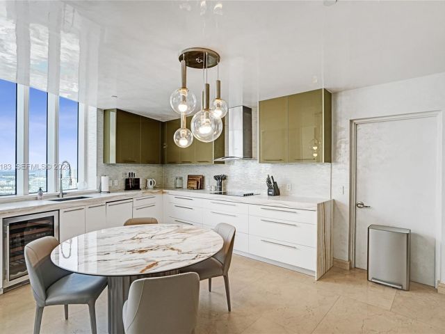 Квартира в аренду номер3006 - фото 7102930