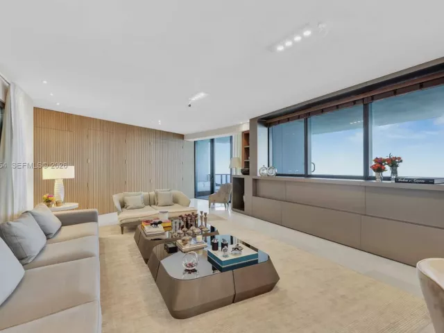 Продажа квартиры #4601 - фото 7101844