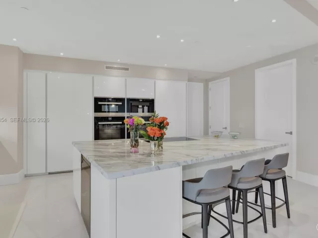 Продажа квартиры #4601 - фото 7101833