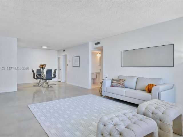 Квартира в аренду номер705 - фото 7435503