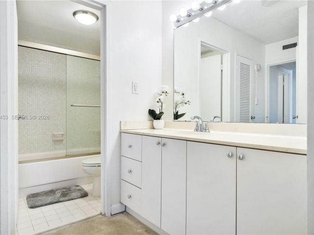 Квартира в аренду номер705 - фото 7435510