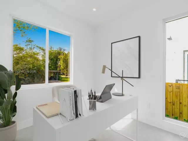 Дом в аренду по адресу 1703 SW 23rd St - фото 7099158