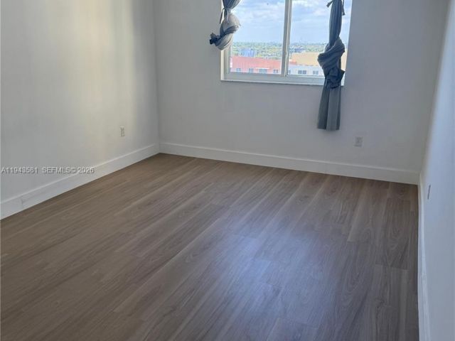 Квартира в аренду номер1027 - фото 7438987