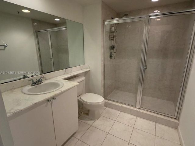 Квартира в аренду номер1027 - фото 7438993