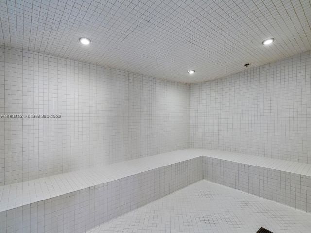 Продажа квартиры #4109 - фото 7444554