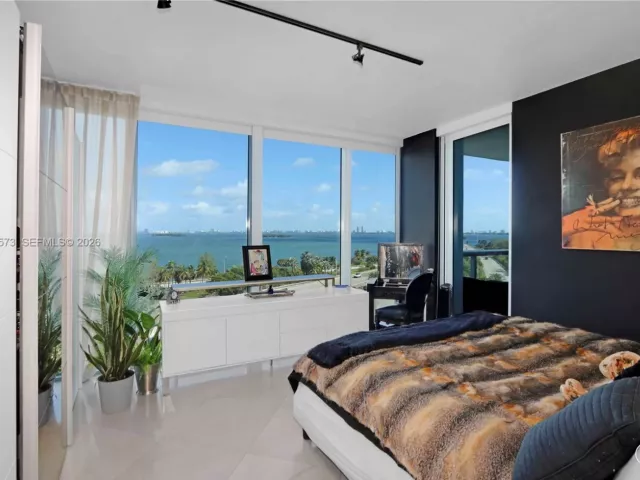 Продажа квартиры #712 - фото 7168343