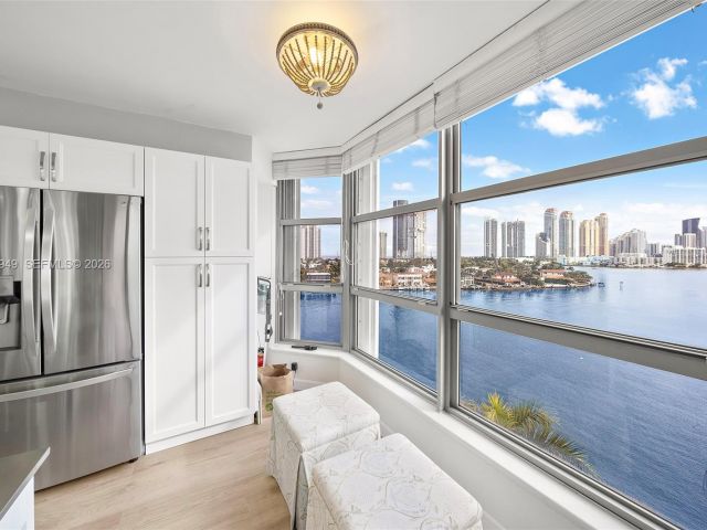 Продажа квартиры #901 - фото 7113532