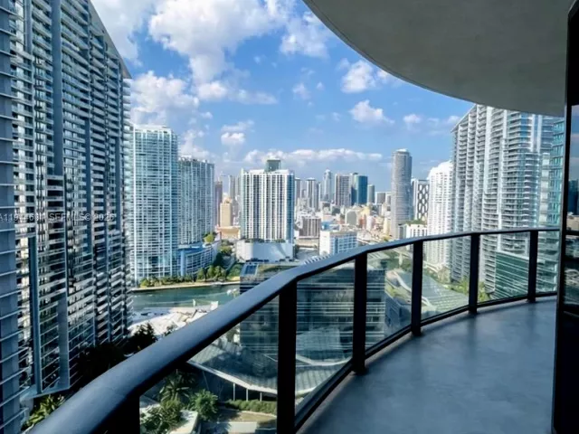 Квартира в аренду номер3008 - фото 7115893