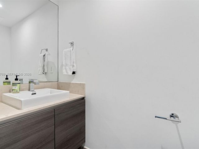 Продажа квартиры #3702 - фото 7098967