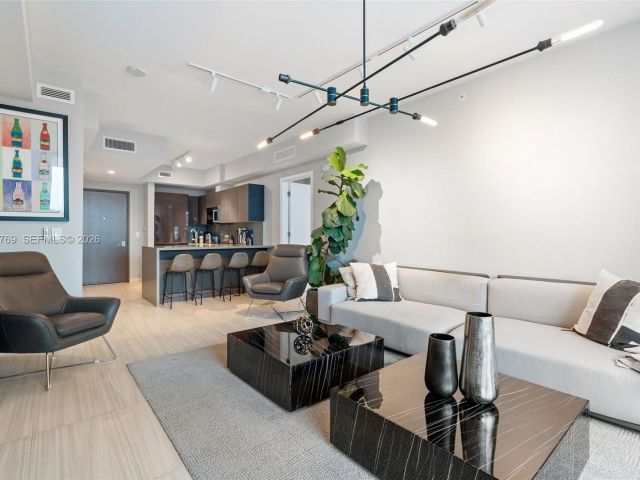 Продажа квартиры #3702 - фото 7098980