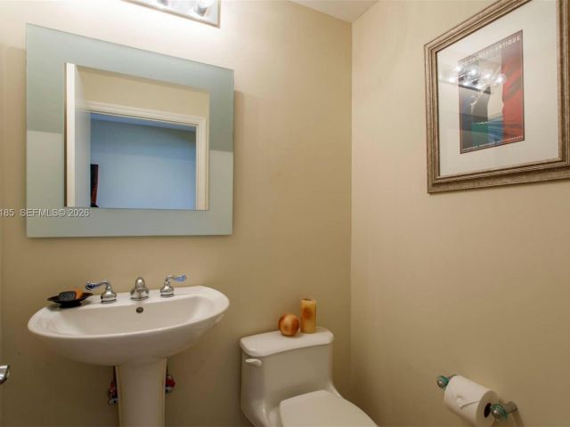 Продажа квартиры #502 - фото 7110706