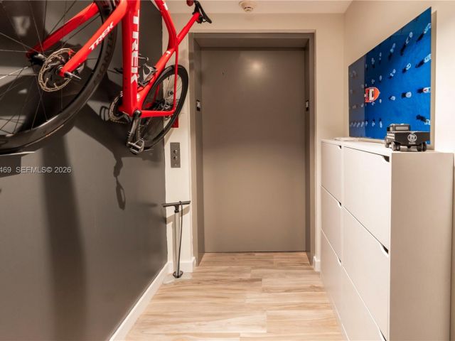 Продажа квартиры #3402 - фото 7101738