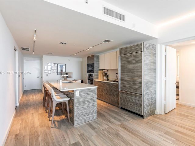 Продажа квартиры #3402 - фото 7101750