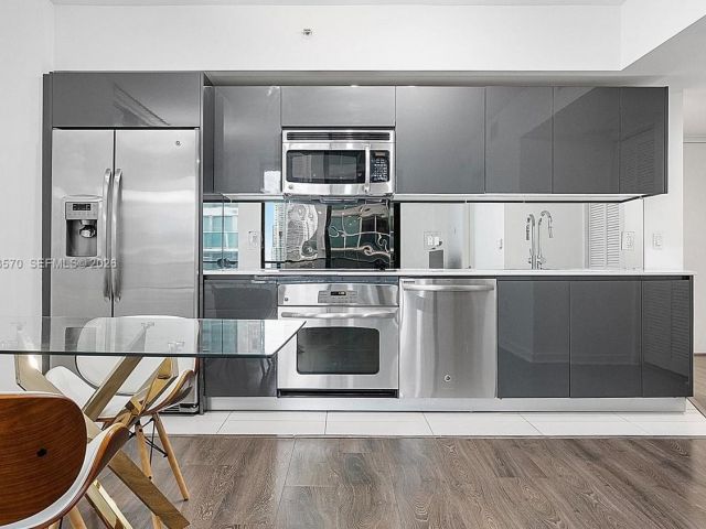 Продажа квартиры #2008 - фото 7147210