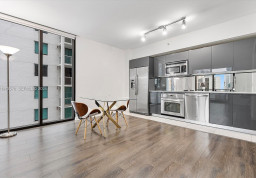 Квартира #2008