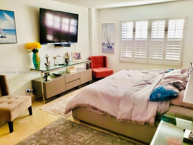 Продажа квартиры #8E - фото 7102795