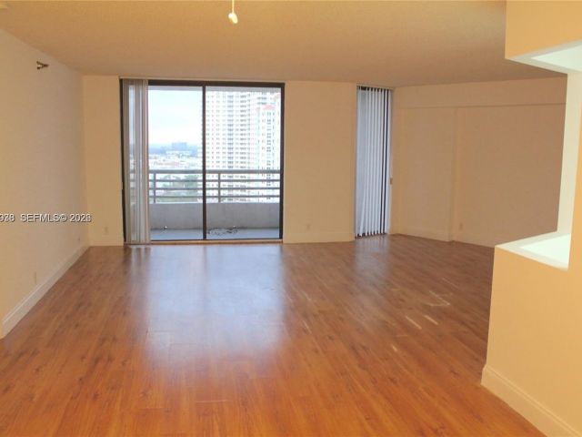 Квартира в аренду номер1903 - фото 7434797