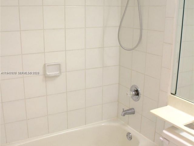 Квартира в аренду номер1903 - фото 7434800