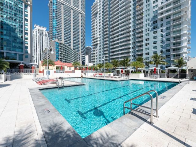 Продажа квартиры #3403 - фото 7116284