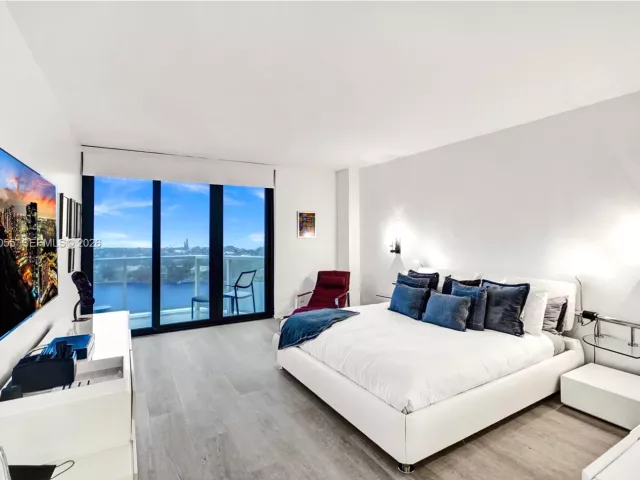 Продажа квартиры #1002 - фото 7113233