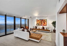 Квартира #1002