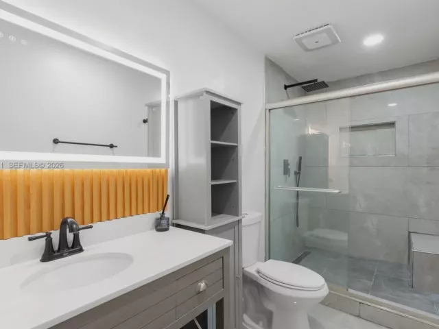 Дом в аренду по адресу 3604 Boulevard Chatelaine - фото 7117161