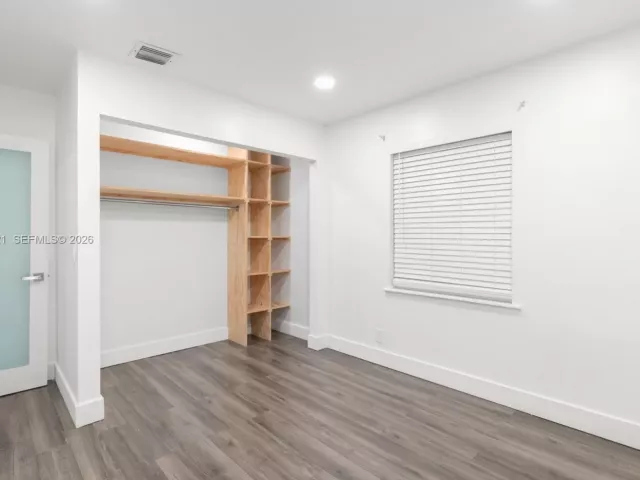 Дом в аренду по адресу 3604 Boulevard Chatelaine - фото 7117162