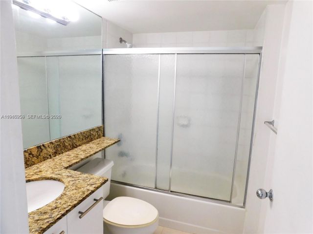 Квартира в аренду номер1002 - фото 7438270