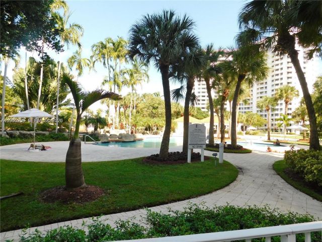 Квартира в аренду номер1002 - фото 7438272