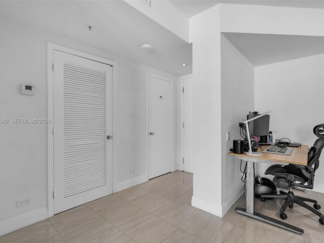 Квартира в аренду номер1606 - фото 7287400