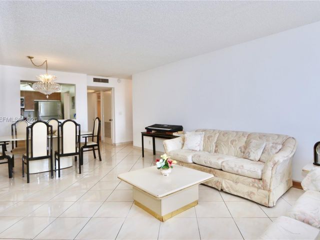 Продажа квартиры #806 - фото 7444280