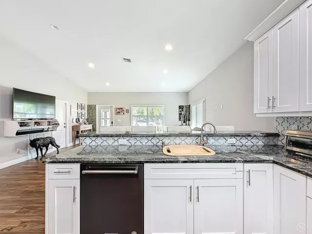 Продажа дома по адресу 2643 Kentucky Street - фото 9299104