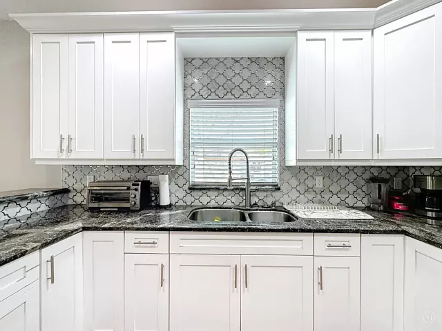 Продажа дома по адресу 2643 Kentucky Street - фото 9299106