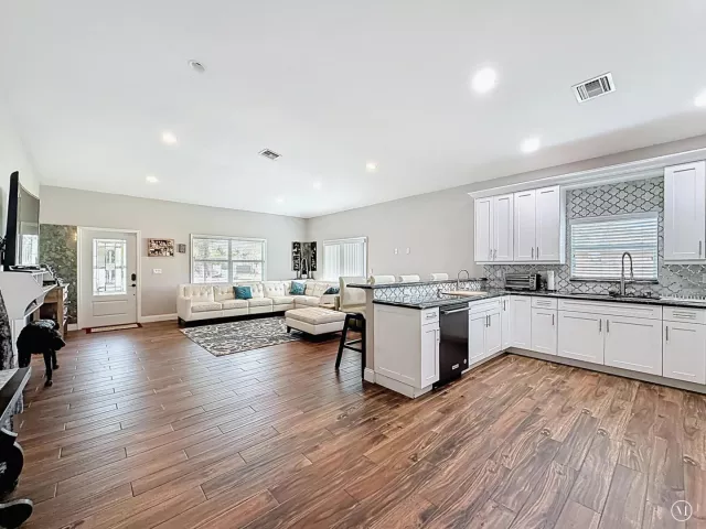 Продажа дома по адресу 2643 Kentucky Street - фото 9299109