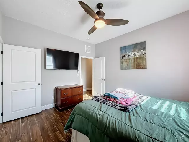 Продажа дома по адресу 2643 Kentucky Street - фото 9299112