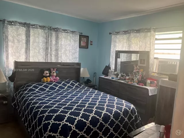 Продажа дома по адресу 12085 NW 11th Ave - фото 7153630